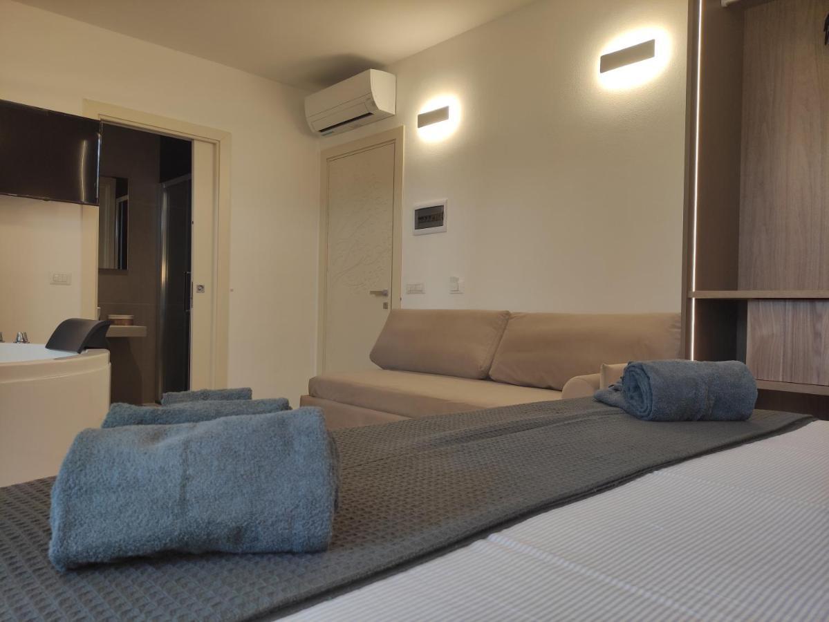 Live Home Rooms 维拉西米乌斯 外观 照片