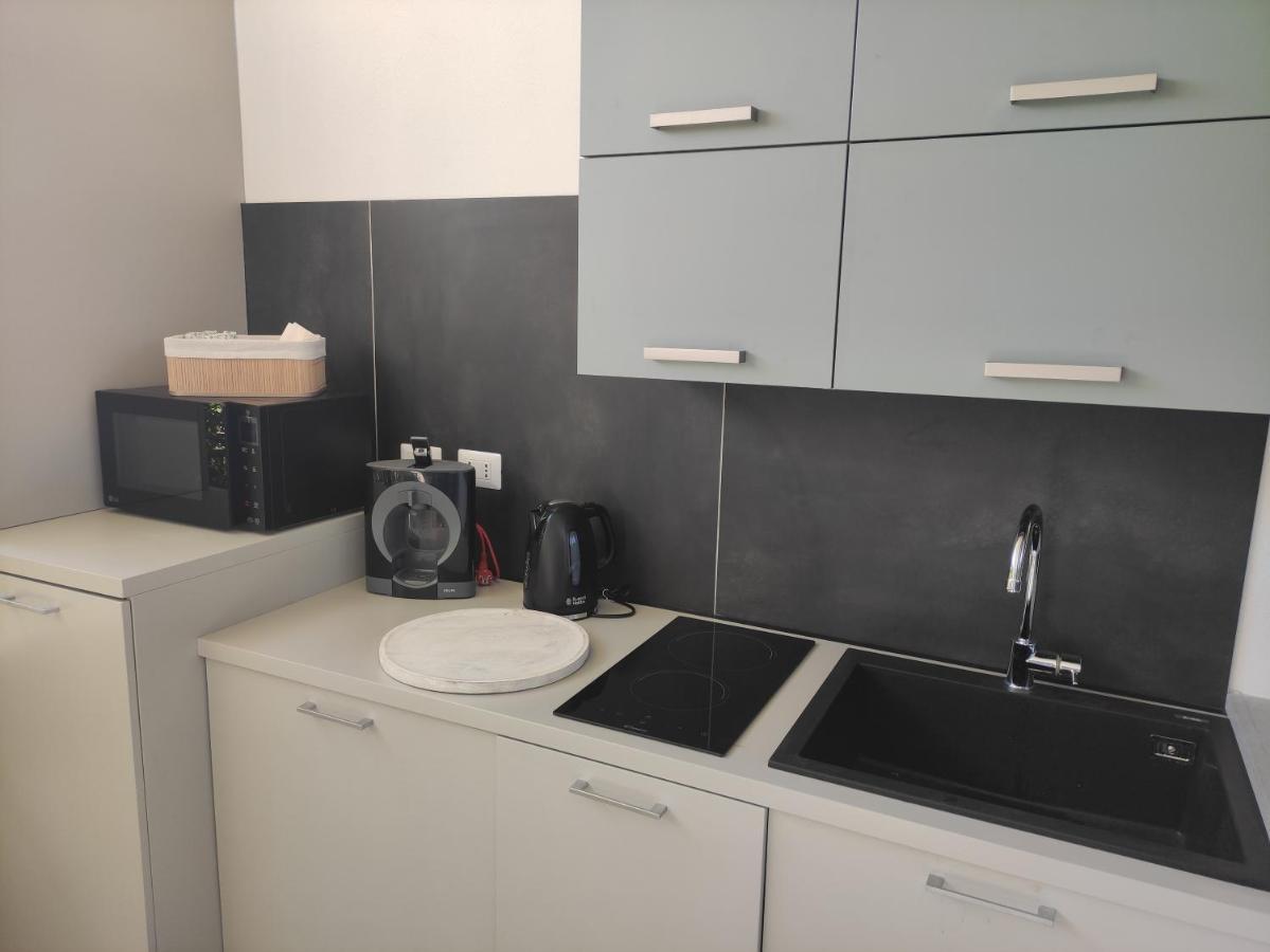 Live Home Rooms 维拉西米乌斯 外观 照片