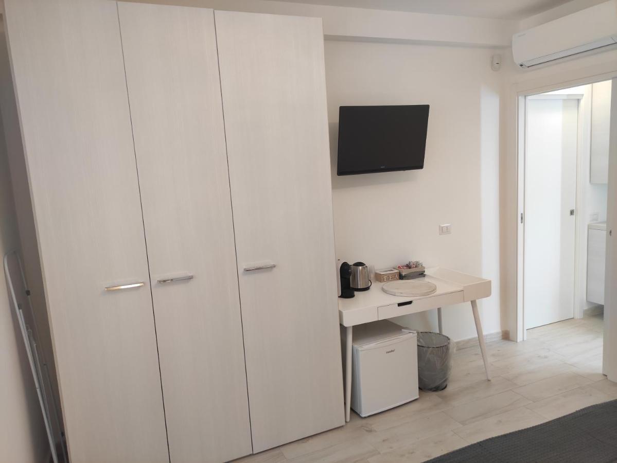 Live Home Rooms 维拉西米乌斯 外观 照片